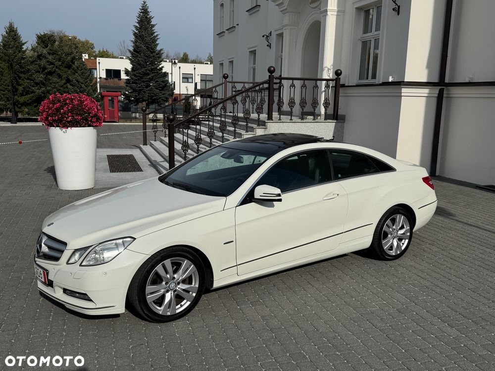Mercedes-Benz Klasa E 220 (BlueTEC) d Coupe 9G-TRONIC - 14