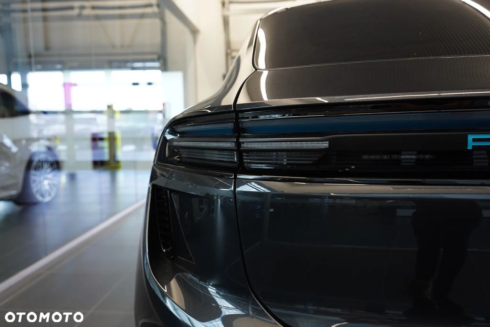 Porsche Macan ver-turbo-100kwh - 38