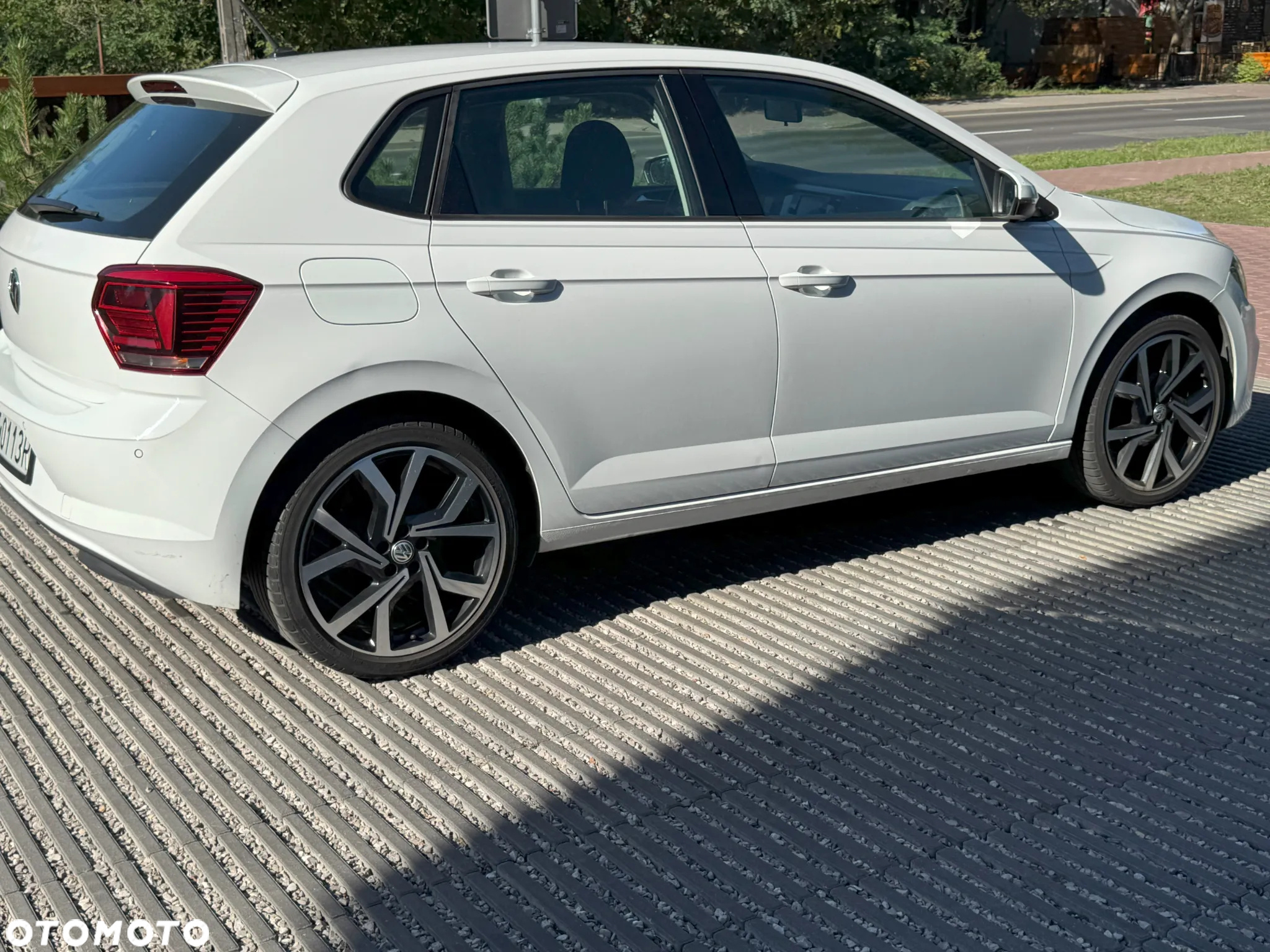 Volkswagen Polo 1.0 TSI Trendline - 12
