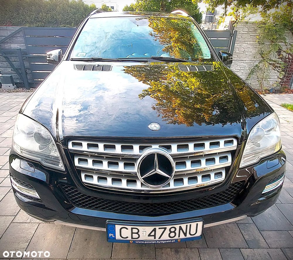 Mercedes-Benz ML 300 CDI BlueEff 4-Matic - 4