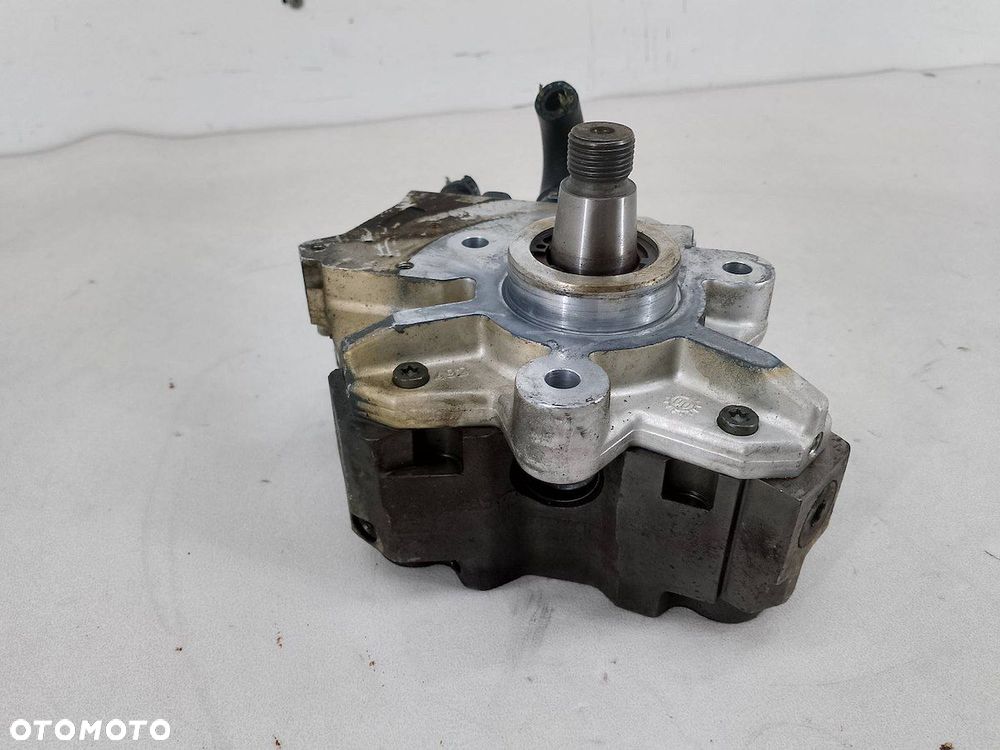 POMPA WTRYSKOWA AUDI A8 D2 057130755E 0445010036  3.3 TDI - 2