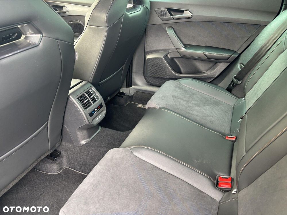 Cupra Formentor 1.5 eTSI mHEV DSG - 18