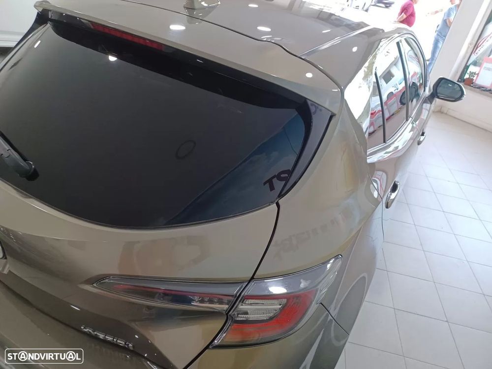 Toyota Corolla 1.8 Hybrid Comfort+P.Sport - 8