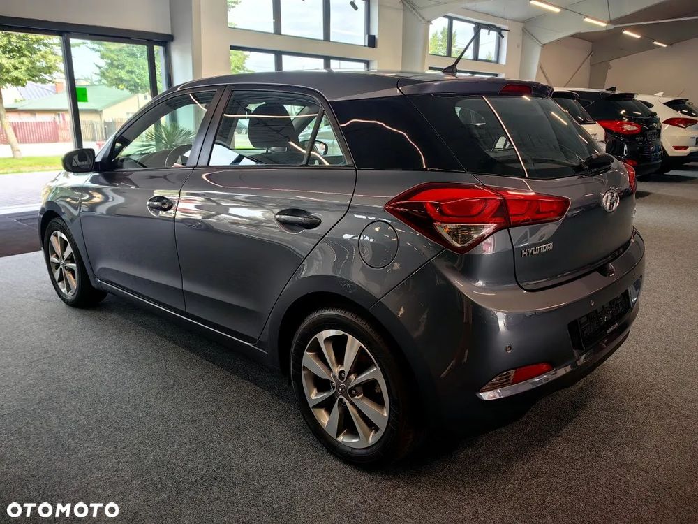 Hyundai i20 1.4 Premium - 5