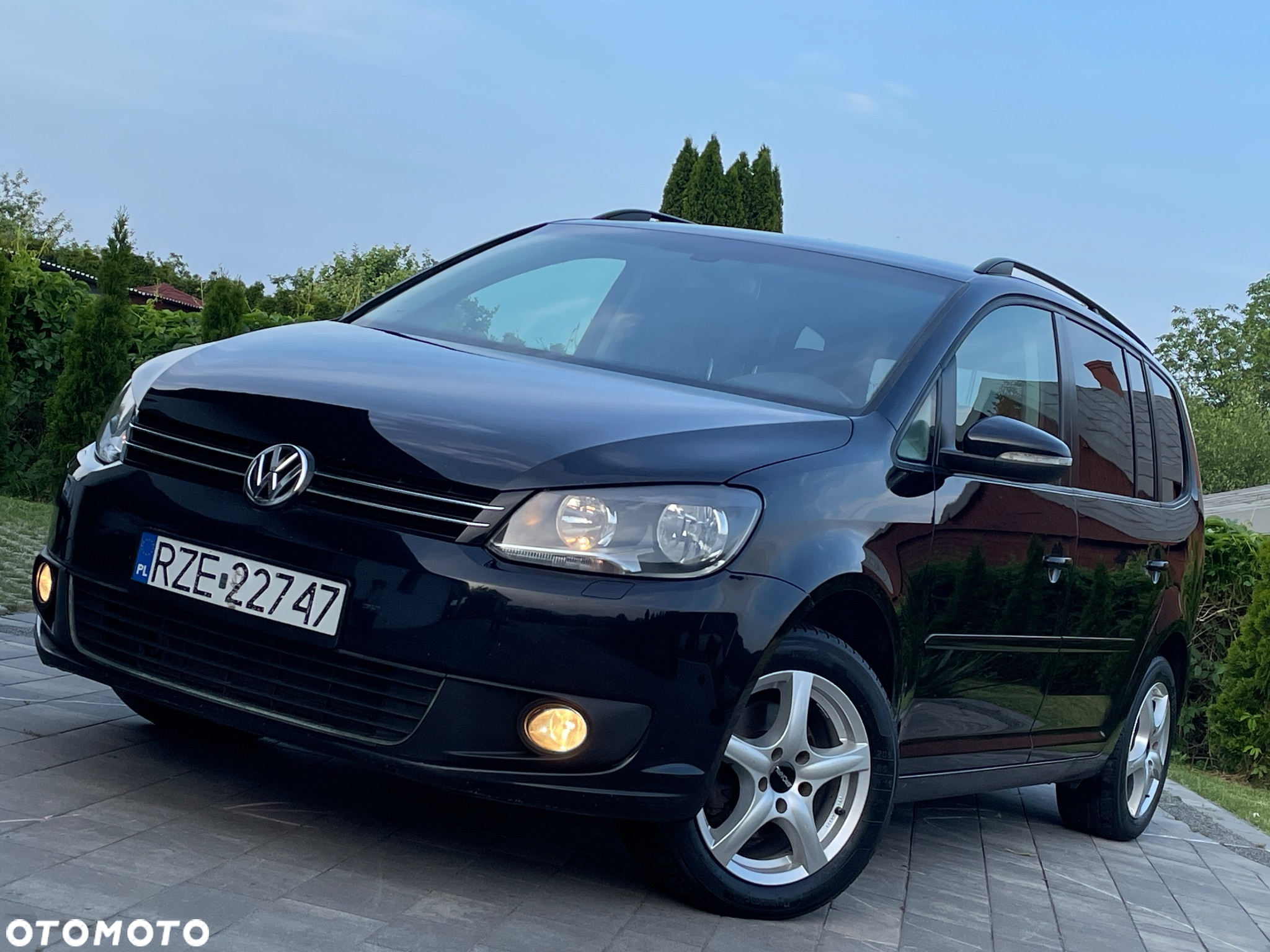 Volkswagen Touran 1.6 TDI DPF BlueMot Trendline - 5