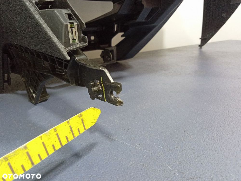 SEAT LEON IV 4 20- DESKA KONSOLA PODUSZKI DO REGENERACJI KPL EU - 11