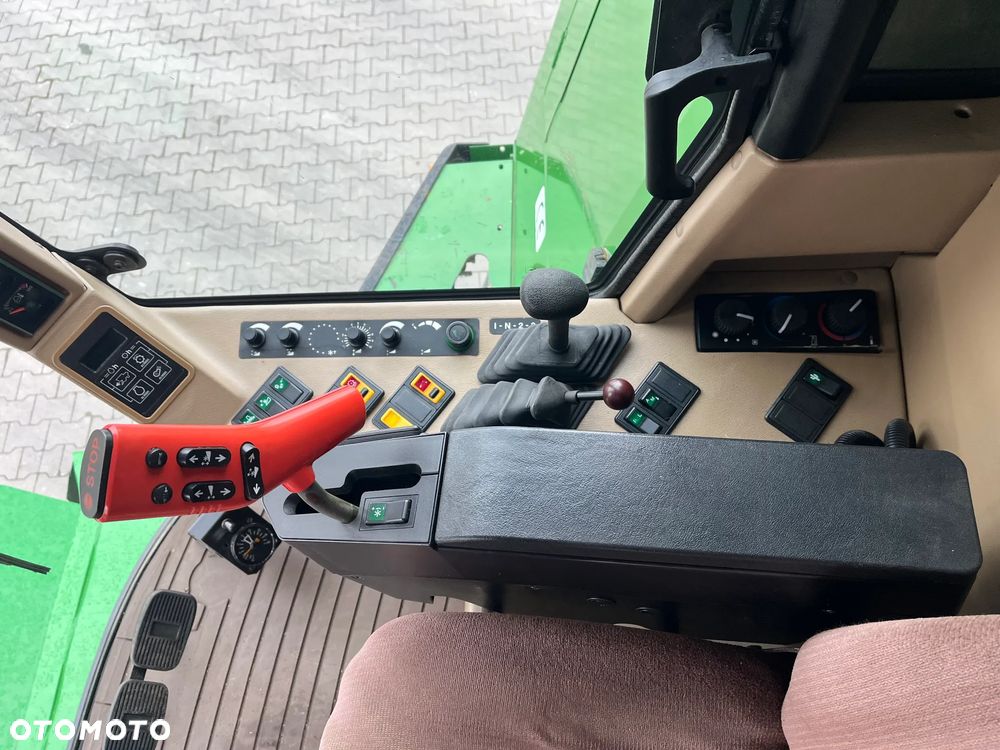 John Deere 2064 HillMaster - 14