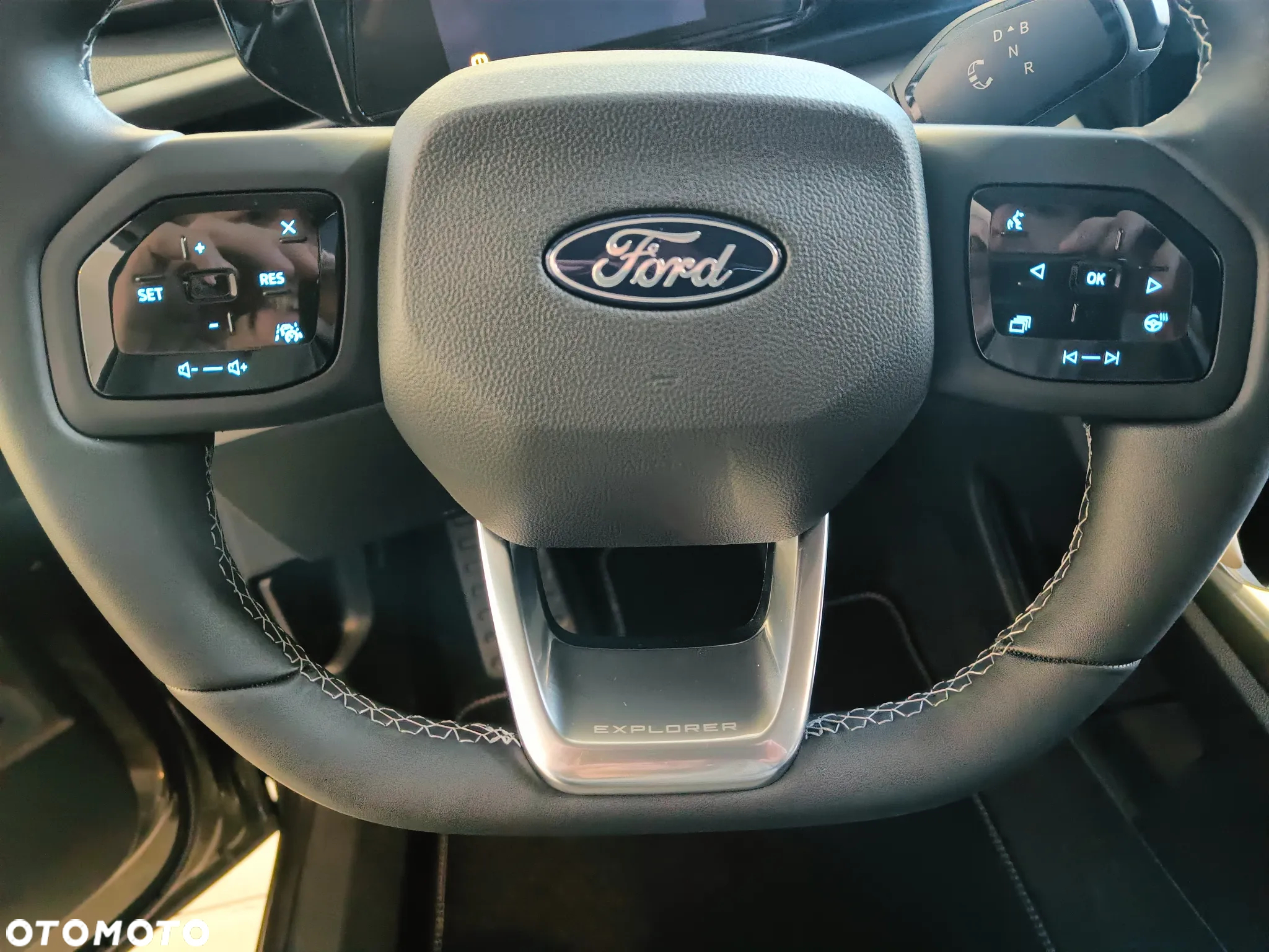 Ford Explorer 77kWh RWD - 18