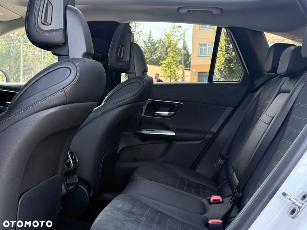 Mercedes-Benz GLC 200 mHEV 4-Matic AMG Line - 13