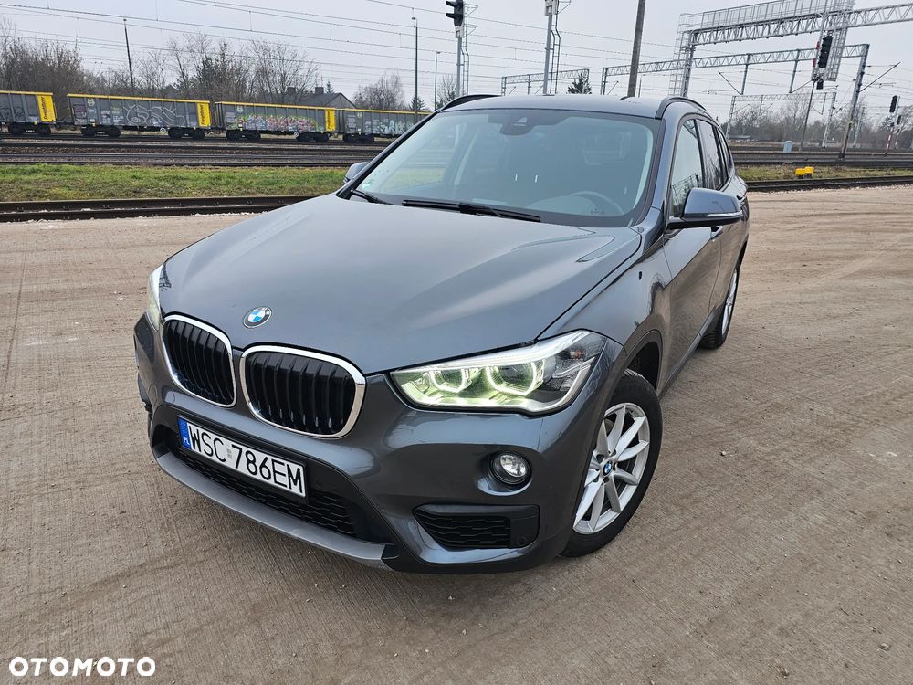 BMW X1 sDrive18i Advantage - 4