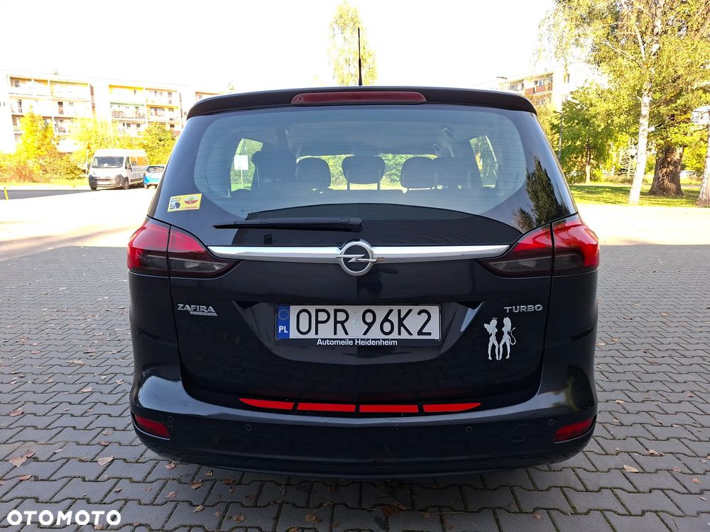 Opel Zafira - 12