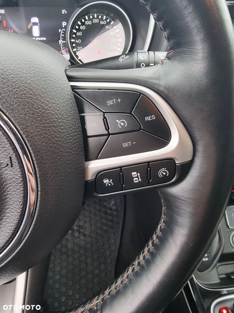 Jeep Compass 1.4 TMair Limited 4WD S&S - 20