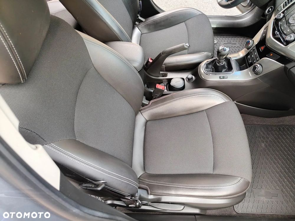 Chevrolet Cruze 2.0 LTZ - 19