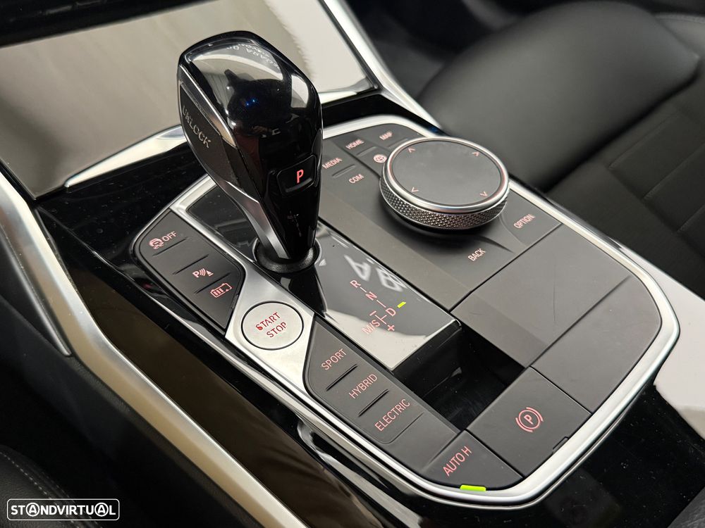BMW 320 e Line Sport Auto - 23