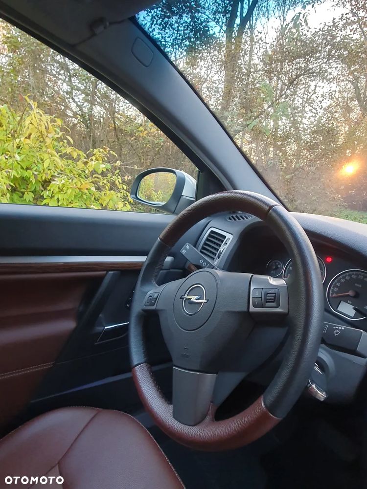 Opel Signum 2.8 V6 Turbo Automatik Cosmo Plus - 7