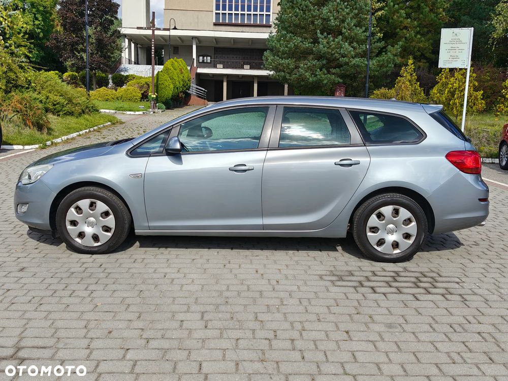 Opel Astra 1.4 Turbo Design Edition - 18