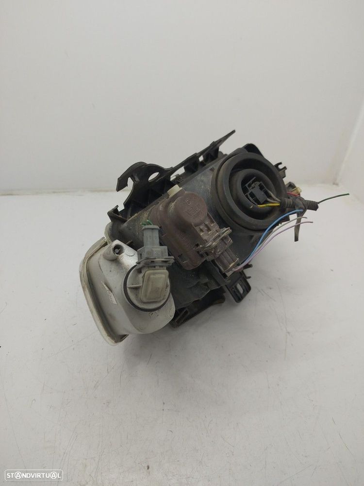 Farol/ Otica Dianteiro Esq Citroën Saxo (S0, S1) - 3