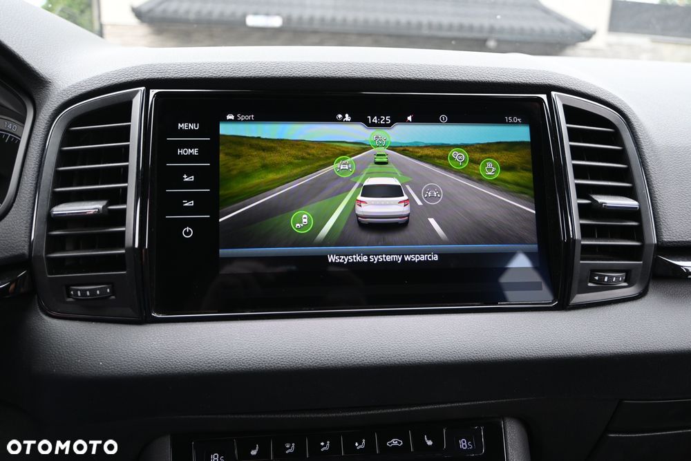 Skoda Karoq 2.0 TDI SCR Sportline - 35