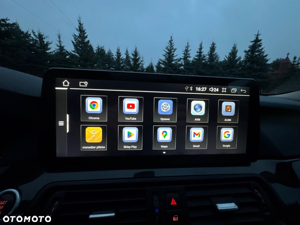 BMW Seria 5 528i - 24