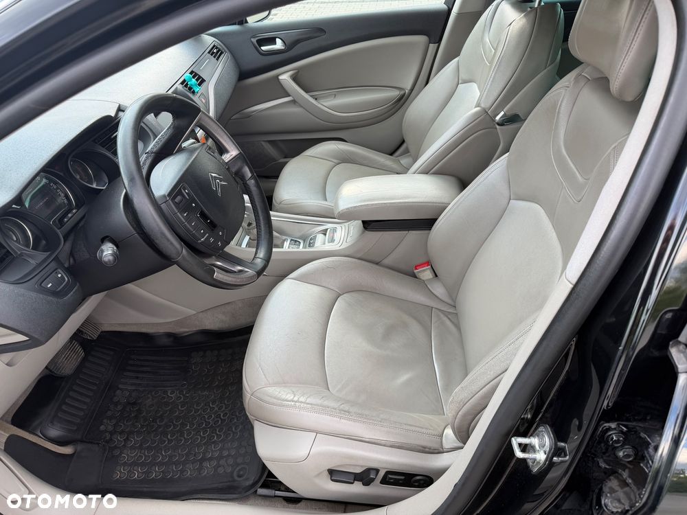 Citroën C5 2.0 HDi Exclusive - 17