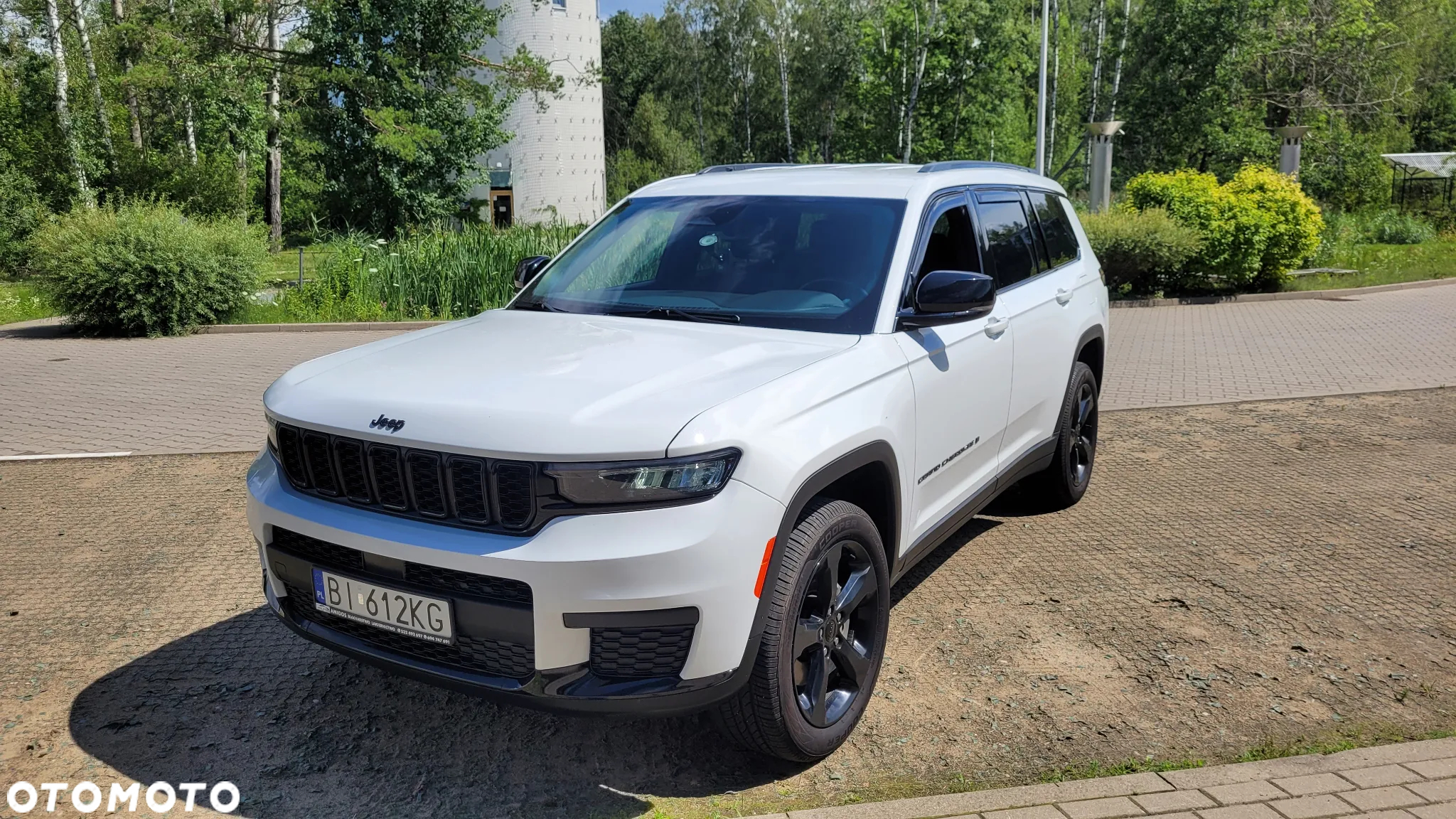 Jeep Grand Cherokee - 3