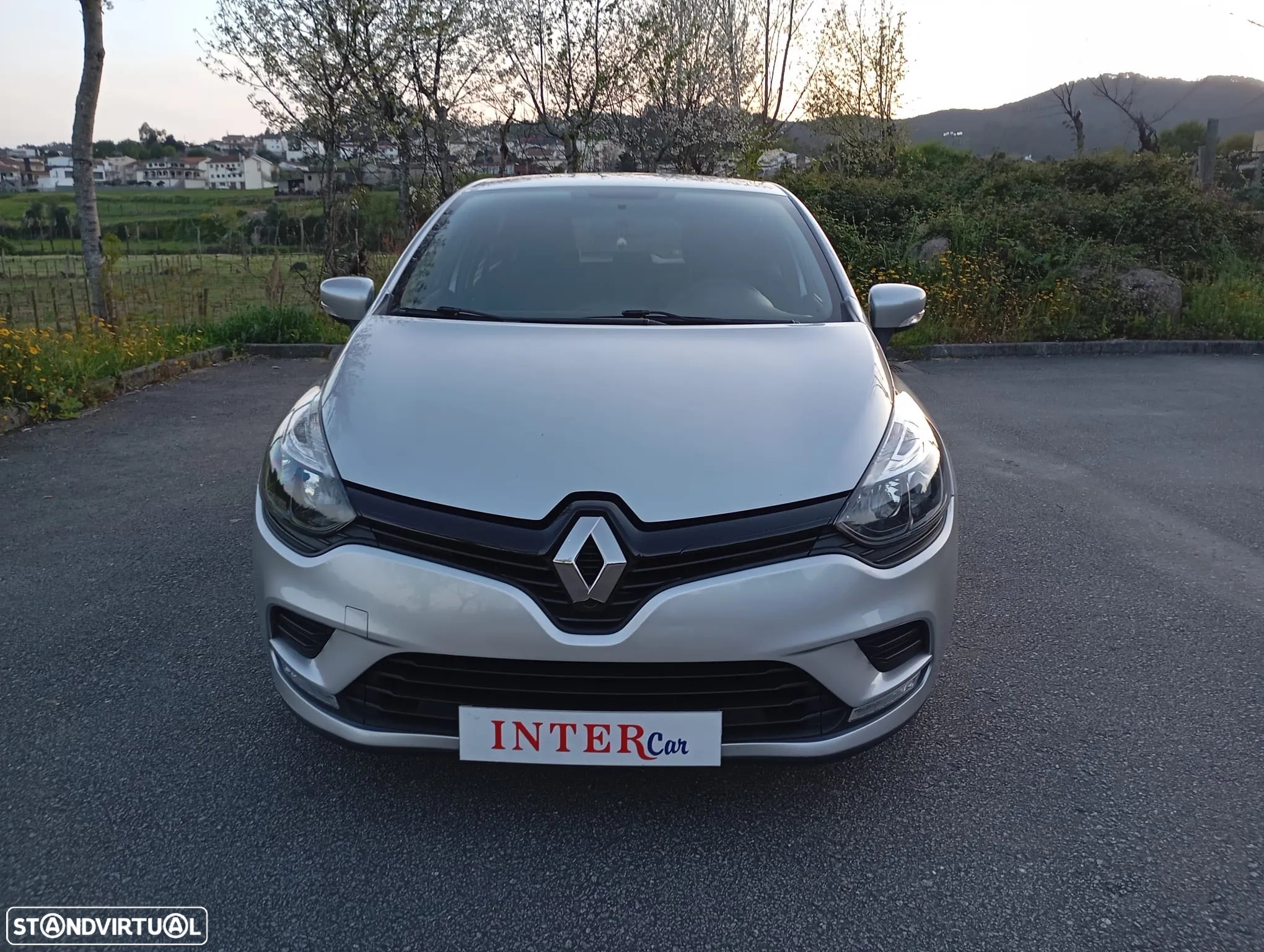 Renault Clio 1.5 dCi Zen - 8