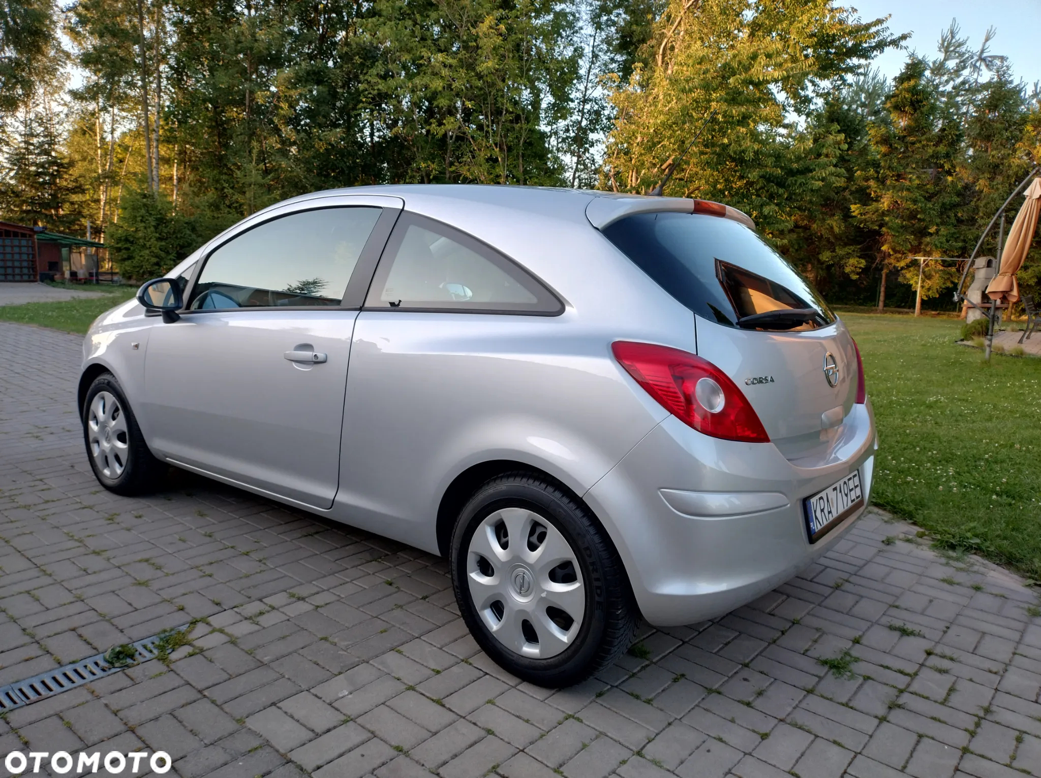Opel Corsa 1.2 16V Enjoy - 6