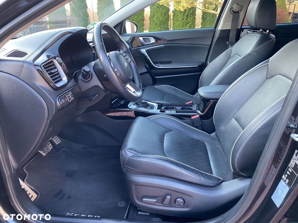 Kia XCeed 1.6 T-GDI OPF DCT7 PLATINUM - 15