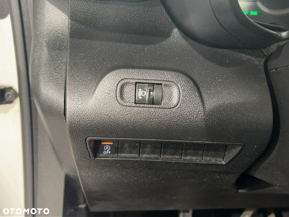 Toyota Proace City - 25