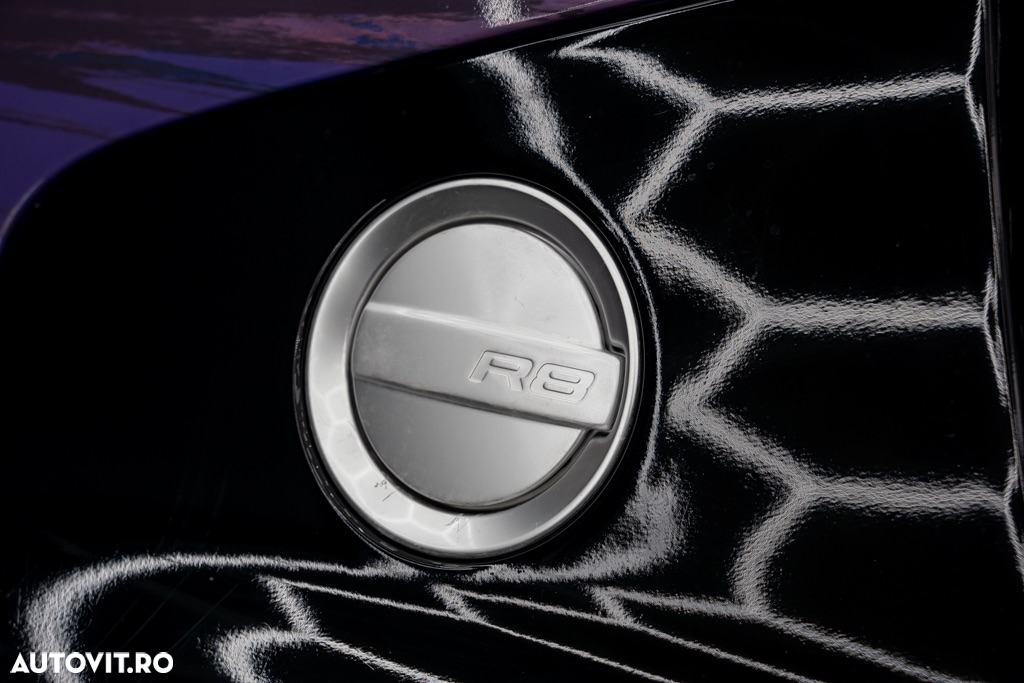 Audi R8 Coupe 4.2 FSI Quattro Stronic - 24