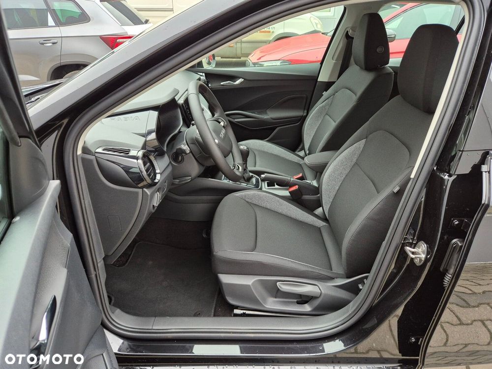 Skoda Fabia 1.0 Essence - 15