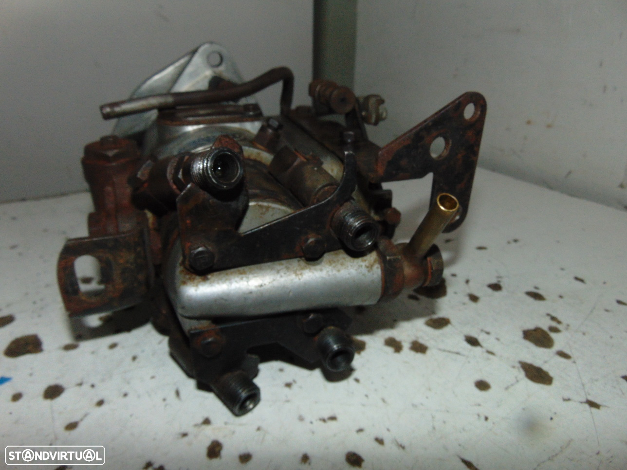 Peugeot 404 Bomba injectora/Gasóleo - 10