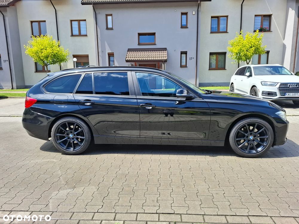 BMW Seria 3 320d - 4