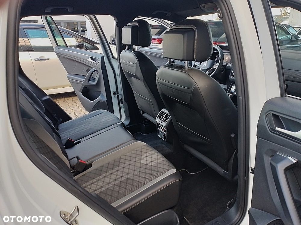 Volkswagen Tiguan 1.5 TSI EVO R-Line DSG - 34