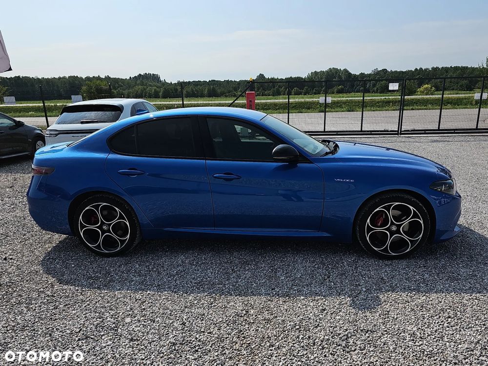 Alfa Romeo Giulia 2.0 Turbo Veloce Q4 - 4