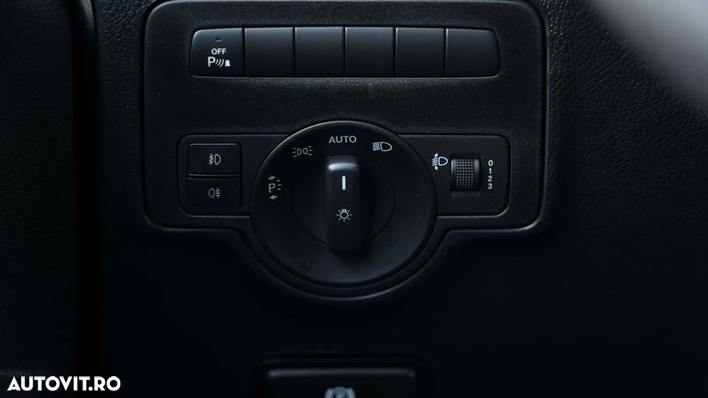 Mercedes-Benz Vito - 16
