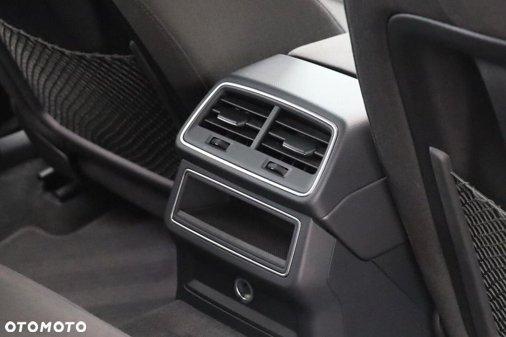 Audi A6 Avant - 18
