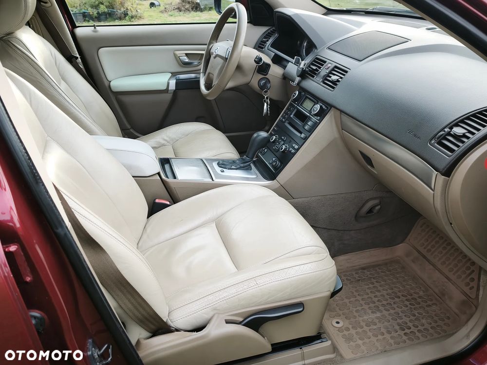 Volvo XC 90 - 26