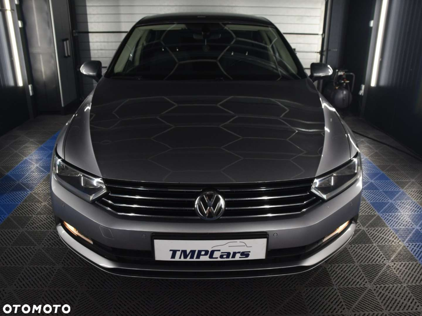 Volkswagen Passat - 27