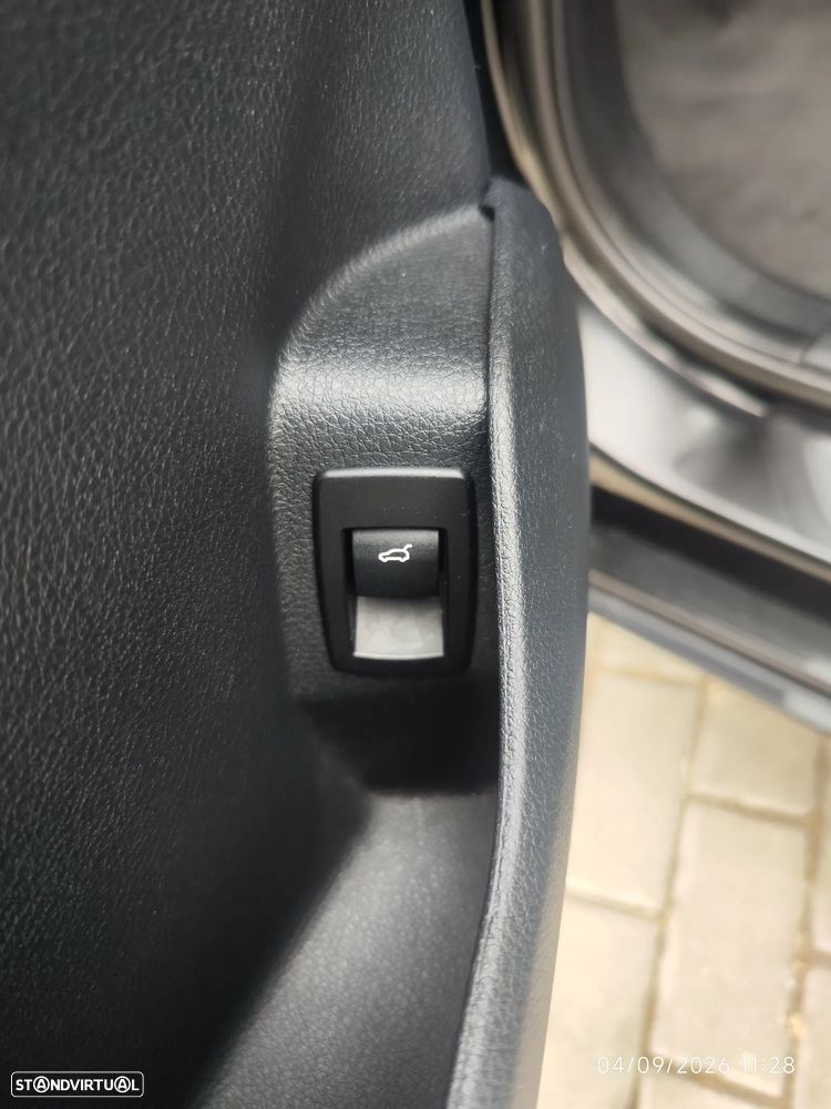 BMW 216 Active Tourer d Advantage - 23