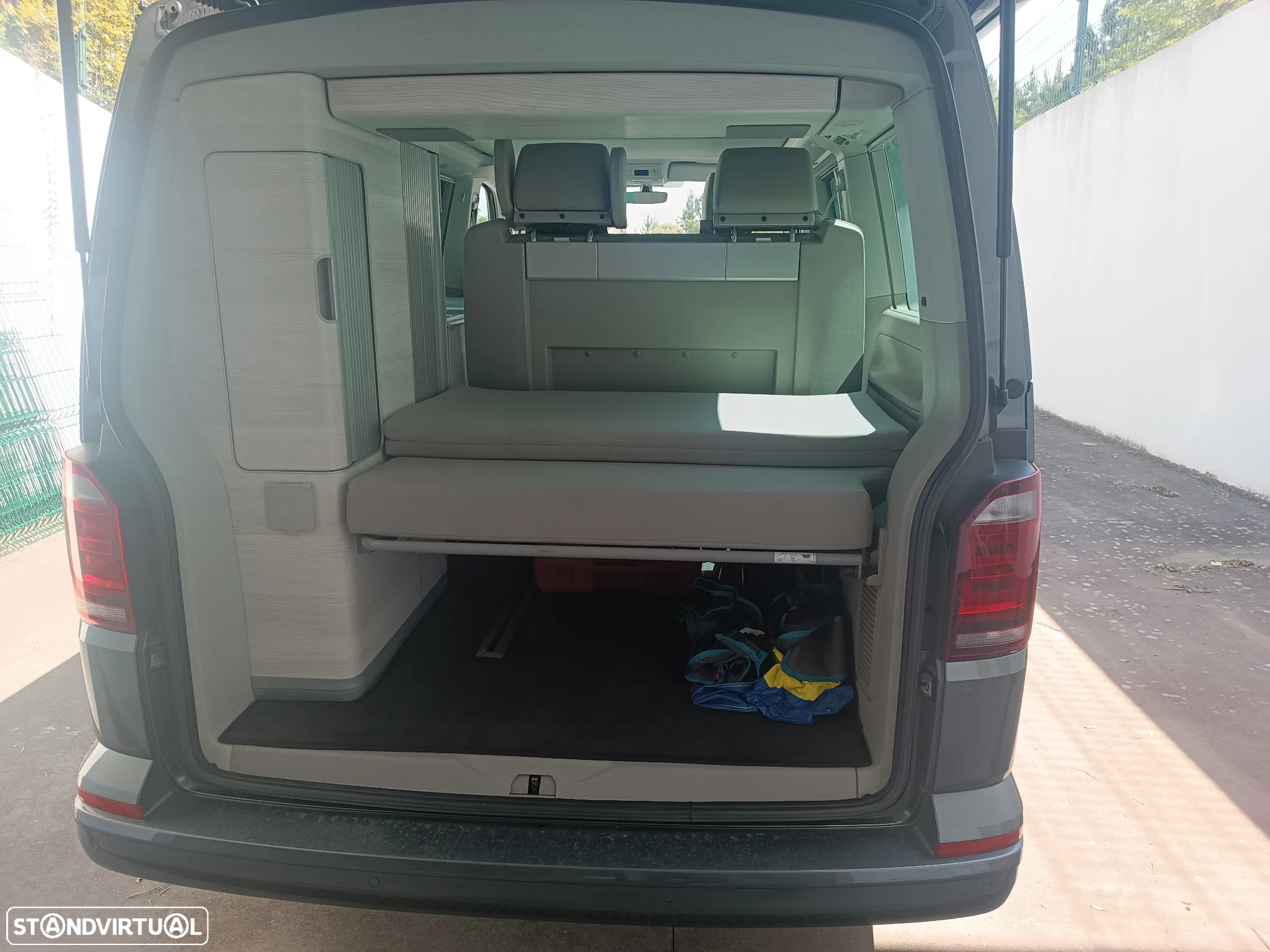 VW California Coast Edition - 11