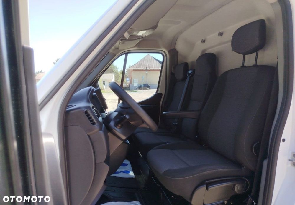 Renault Master - 11