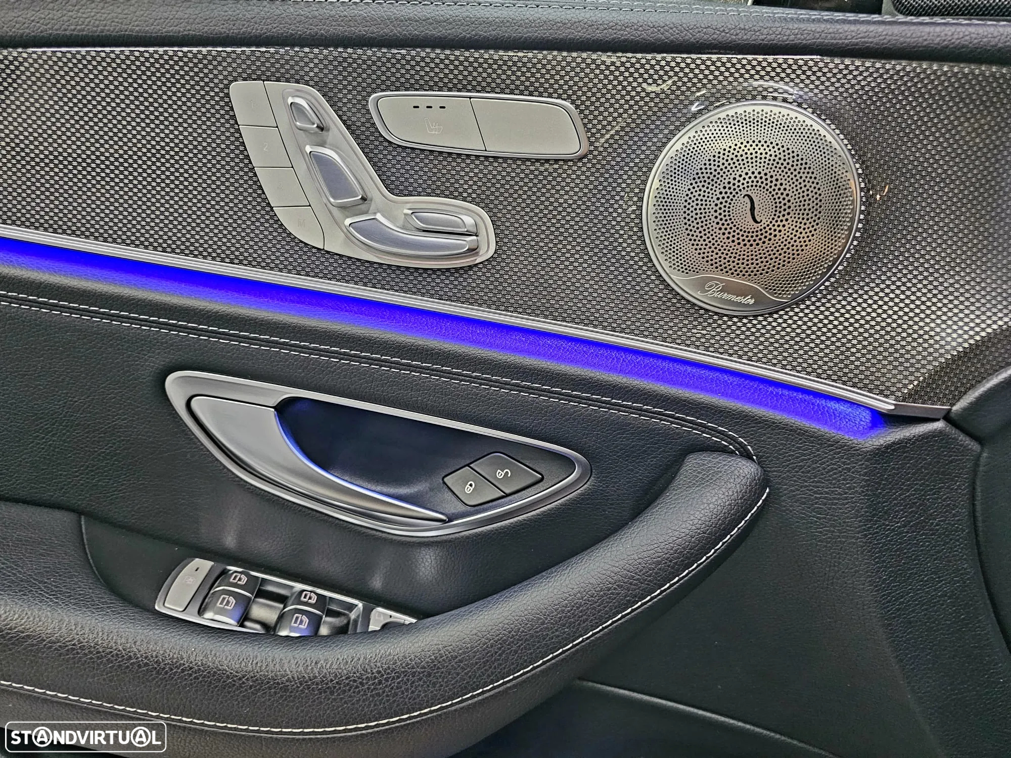 Mercedes-Benz E 300 de AMG Line - 21