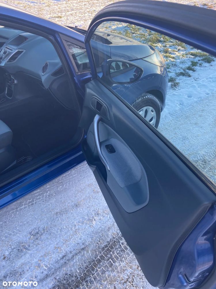 Ford Fiesta 1.25 Champions Edition - 15