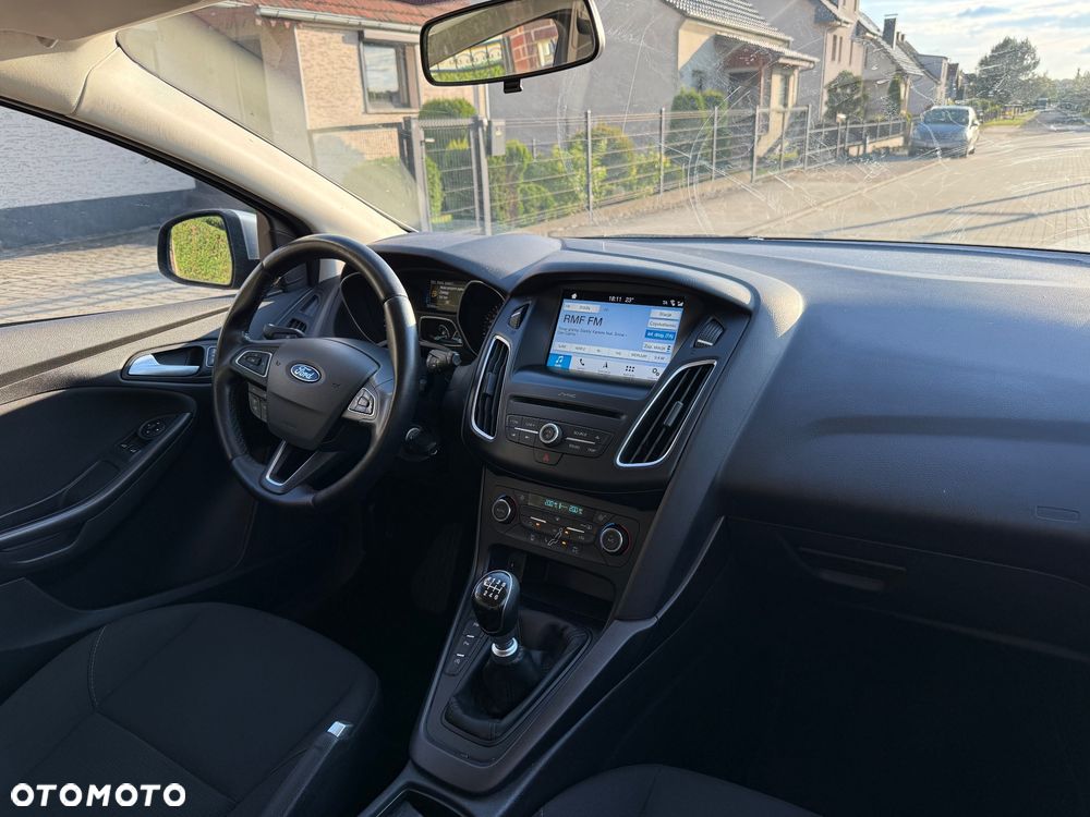 Ford Focus 1.5 TDCi DPF Start-Stopp-System Business - 17
