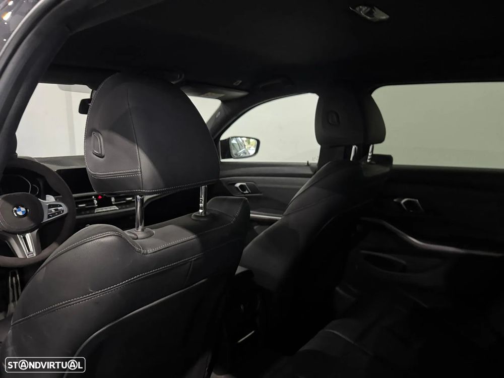 BMW 330 e Touring Pack M Auto - 15