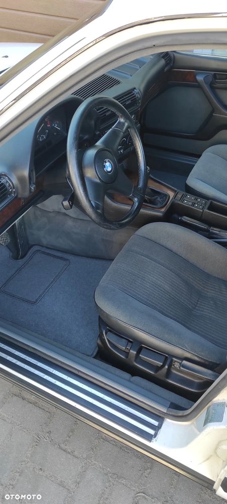 BMW Seria 7 730i - 9