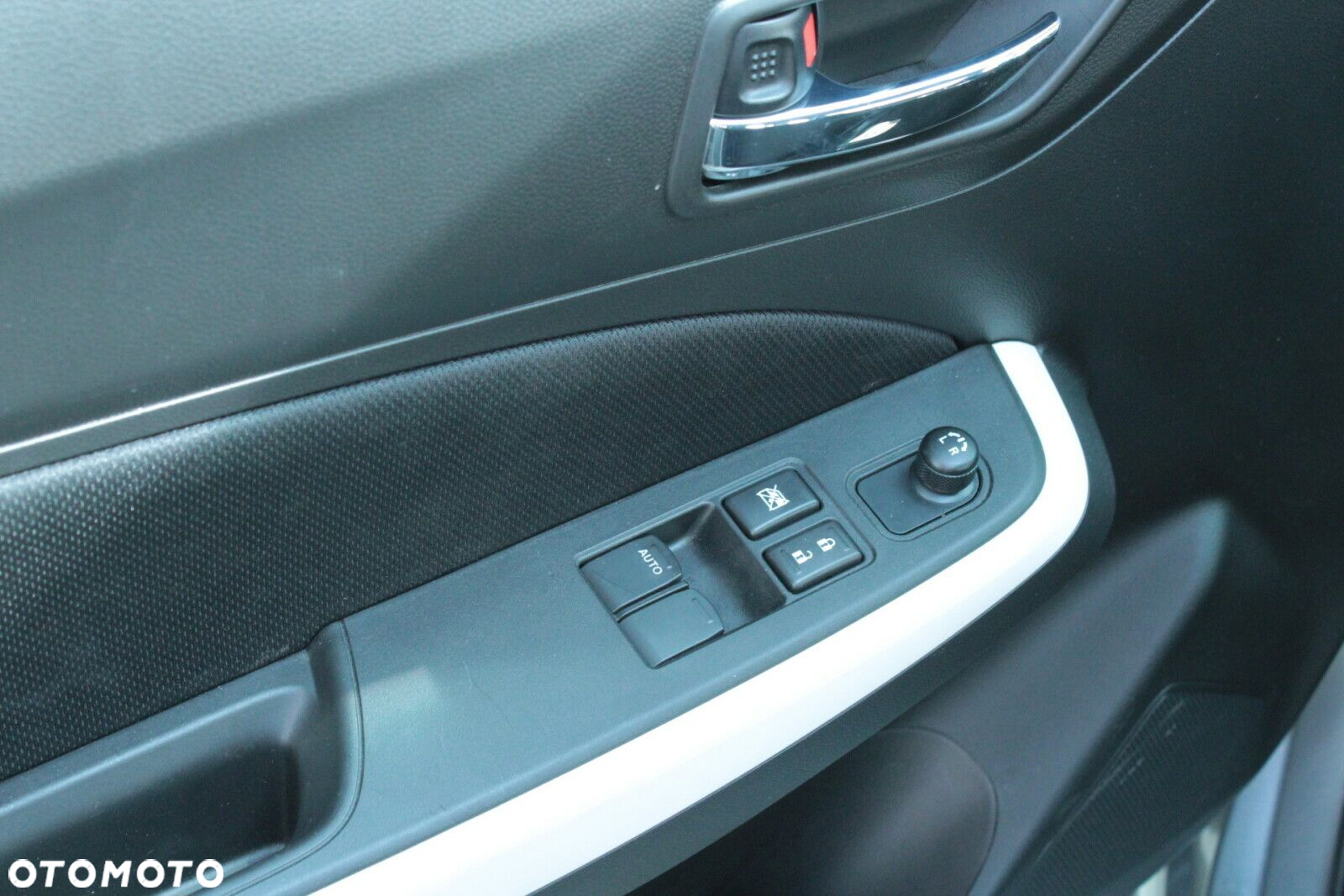 Suzuki Swift - 13
