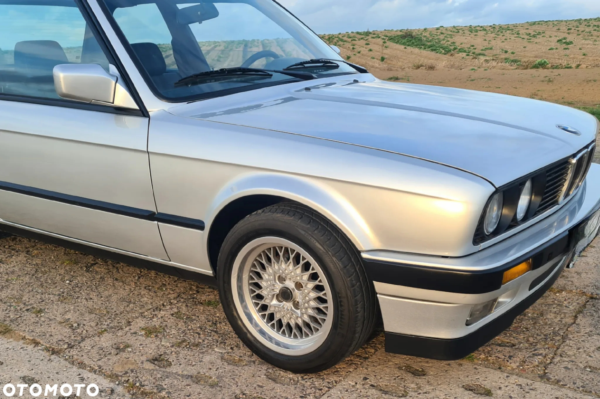 BMW Seria 3 318is - 5