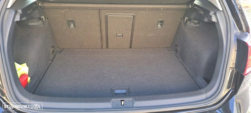 VW Golf 1.6 TDi BlueMotion Confortline - 18